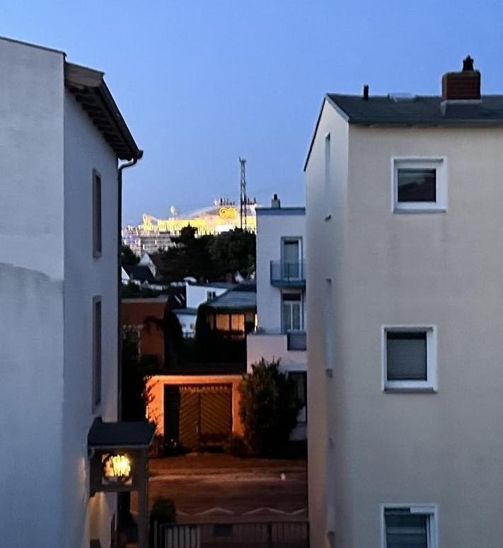 Zur Duene Warnemuende Villa รอสต็อค ภายนอก รูปภาพ